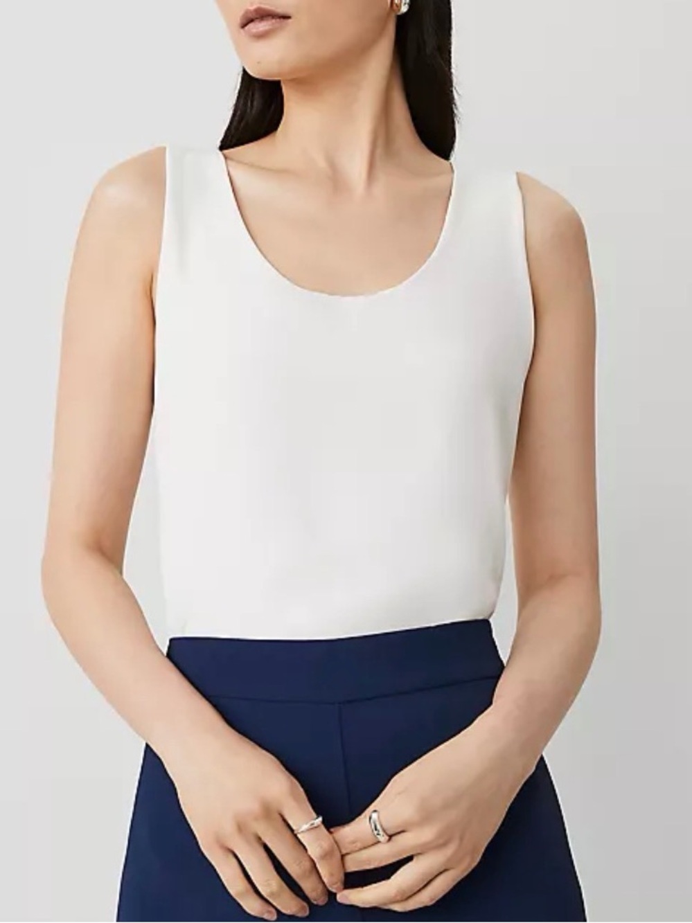 Ann Taylor Mixed Media Cream Scoop Neck Sleeveless Tank